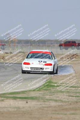 media/Oct-25-2025-CalClub SCCA (Sat) [[34c778dfbe]]/Group 2/Qualifying/